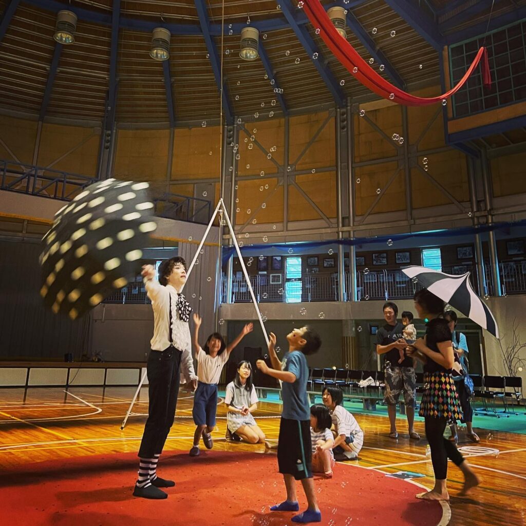 夏のダンスフェスティバル「フォニロのなかまたち」