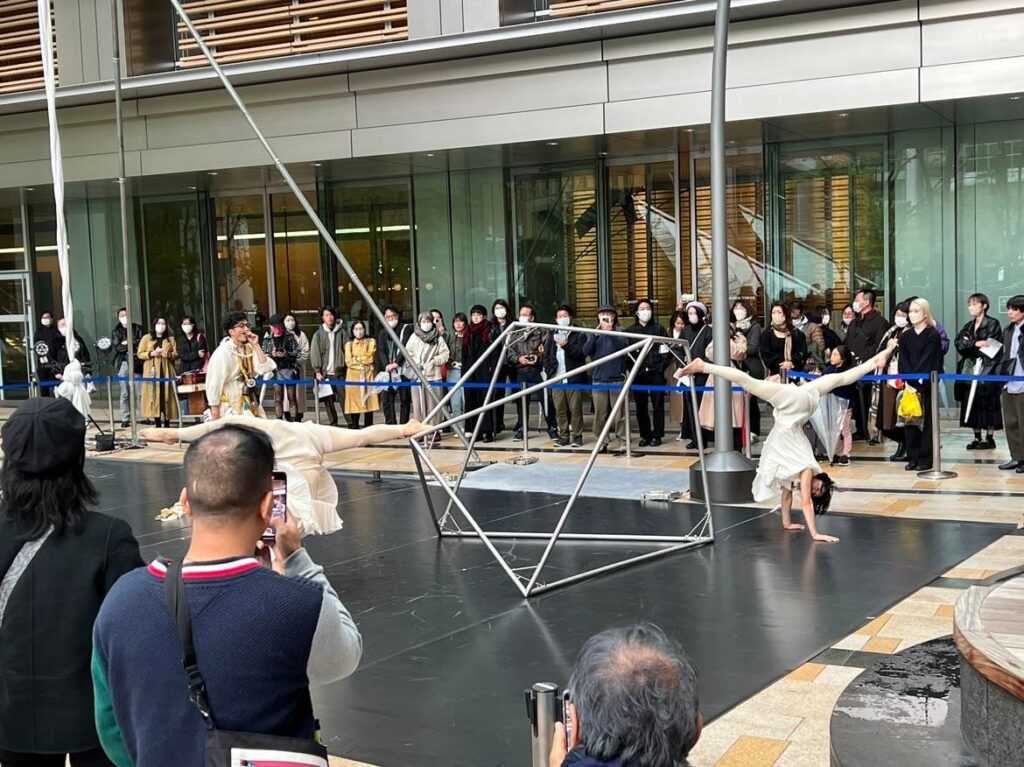 ROPPONGI STREET THEATER